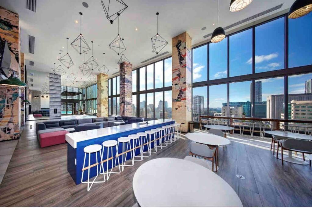 Vibrant Studio Downtown Miami Apartment ภายนอก รูปภาพ